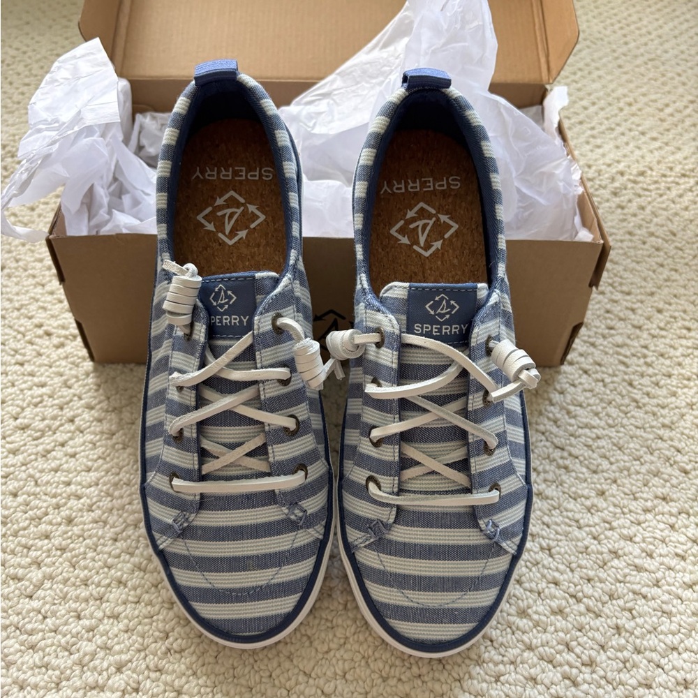 NWT and box. Sperry women’s vibe stripe. Navy size 7